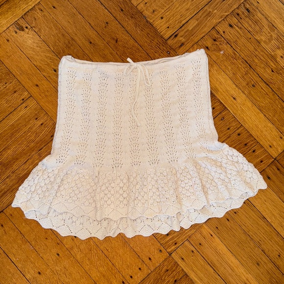 Crochet Mini Skirt - Picture 2 of 4